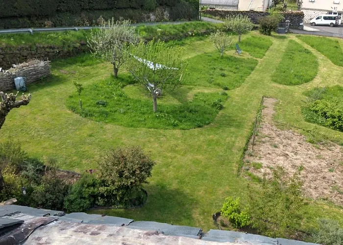 Bed & Breakfast La Maison Normande Saint-Cirgues-de-Jordanne